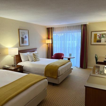 The Aberdeen Dyce Hotel Esterno foto