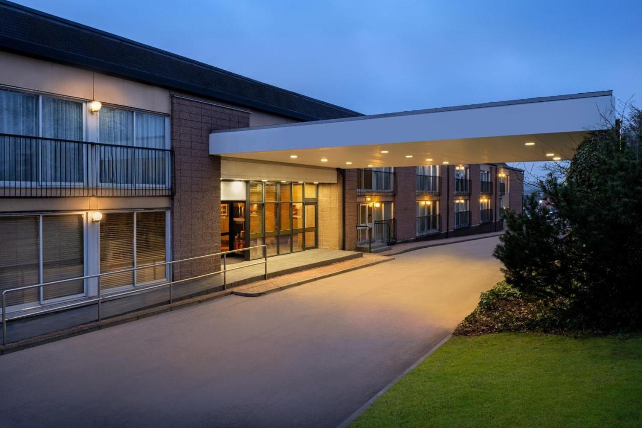 The Aberdeen Dyce Hotel Esterno foto
