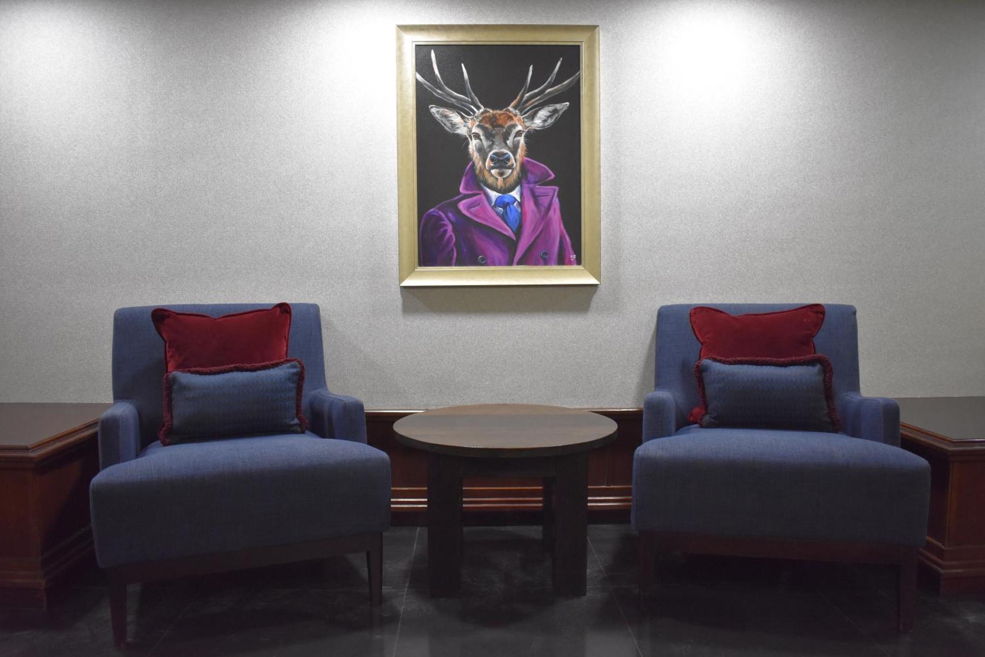 The Aberdeen Dyce Hotel Esterno foto